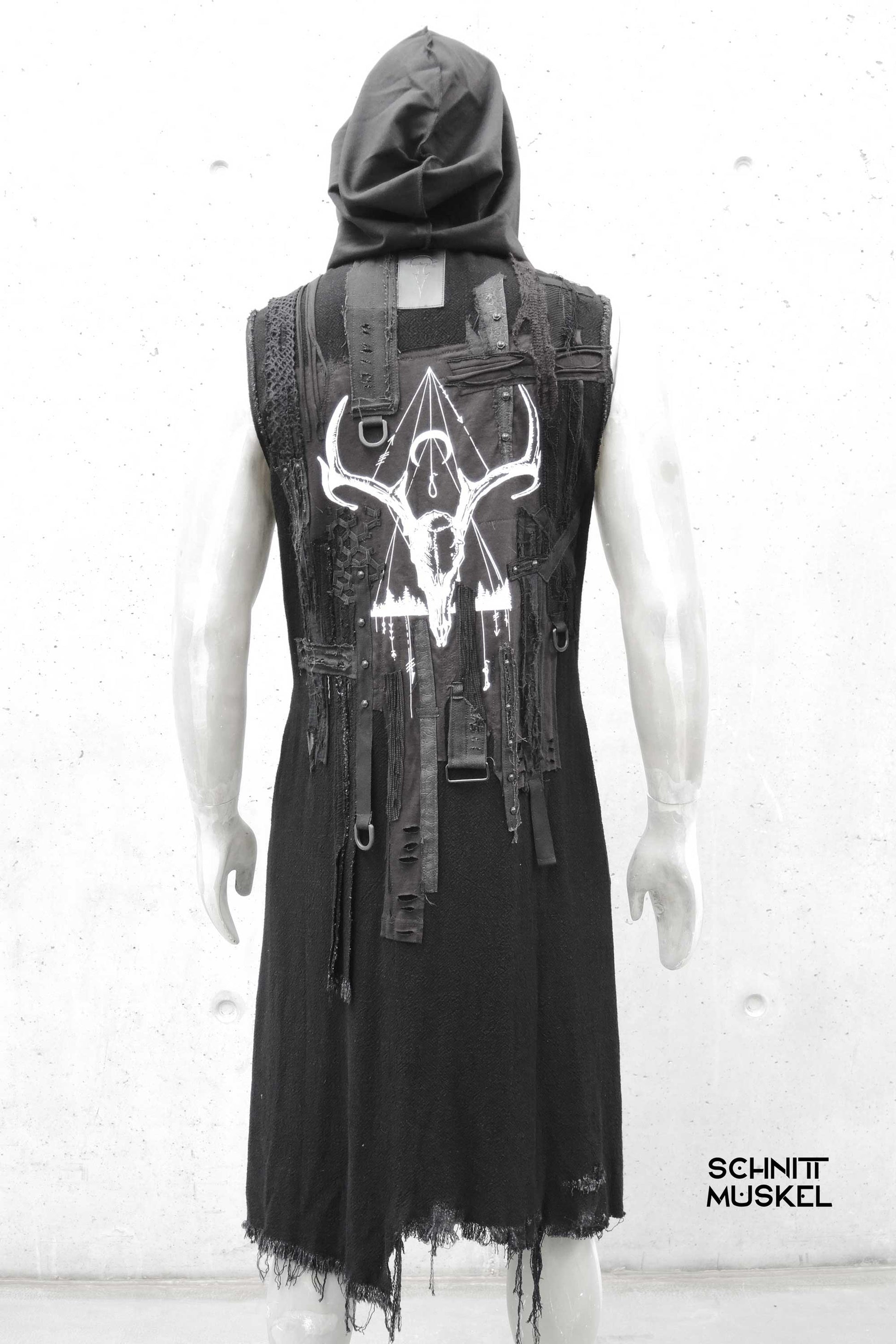 lange Weste, Gothicmantel Gothicweste lang, Hirschschädel, Gothicmode für Herren, destroyed Stil, darkwear